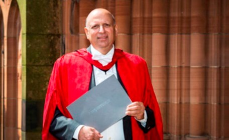 Governer-of-Punjab-Ch.-Mohammad-Sarwar-gets-honorary-Ph.D-from-University-of-West-of-Scotland.
