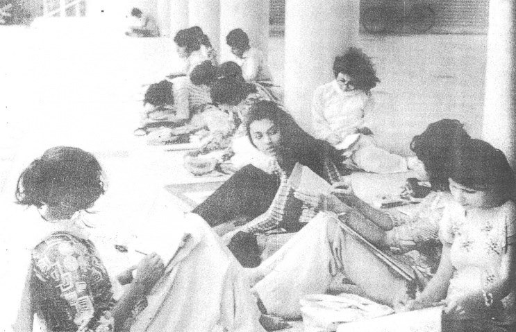 Students outside the Arts Lobby at the Karachi University in 1974