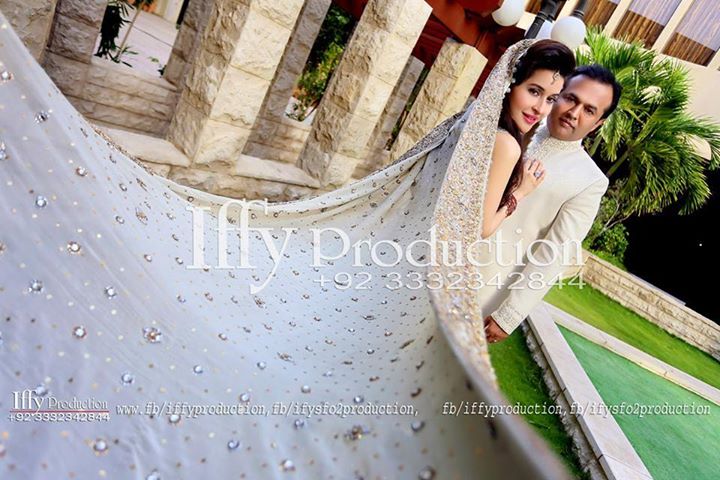 shaista-lodhi-nikah-photoshoot-with-her-husband-adnan-16