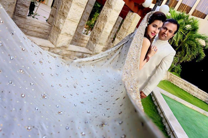 shaista-lodhi-nikah-photoshoot-with-her-husband-adnan