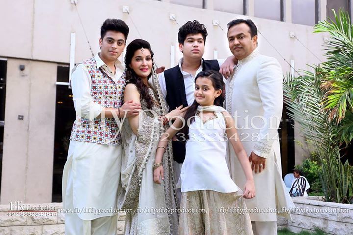 shaista-lodhi-nikah-photoshoot-with-her-husband-adnan-3