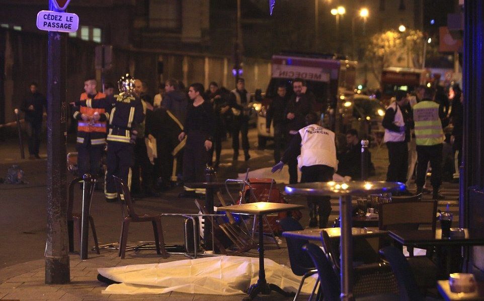 There have been unconfirmed reports that the attacker near the Stade de France stadium was a suicide bomber.