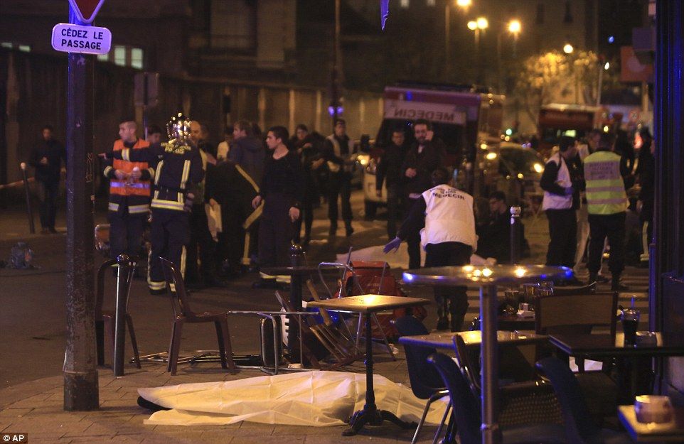 There have been unconfirmed reports that the attacker near the Stade de France stadium was a suicide bomber.