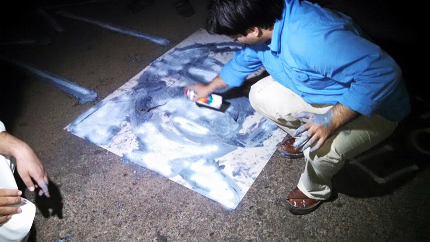 Alamgir Khan trying to be a fake hero