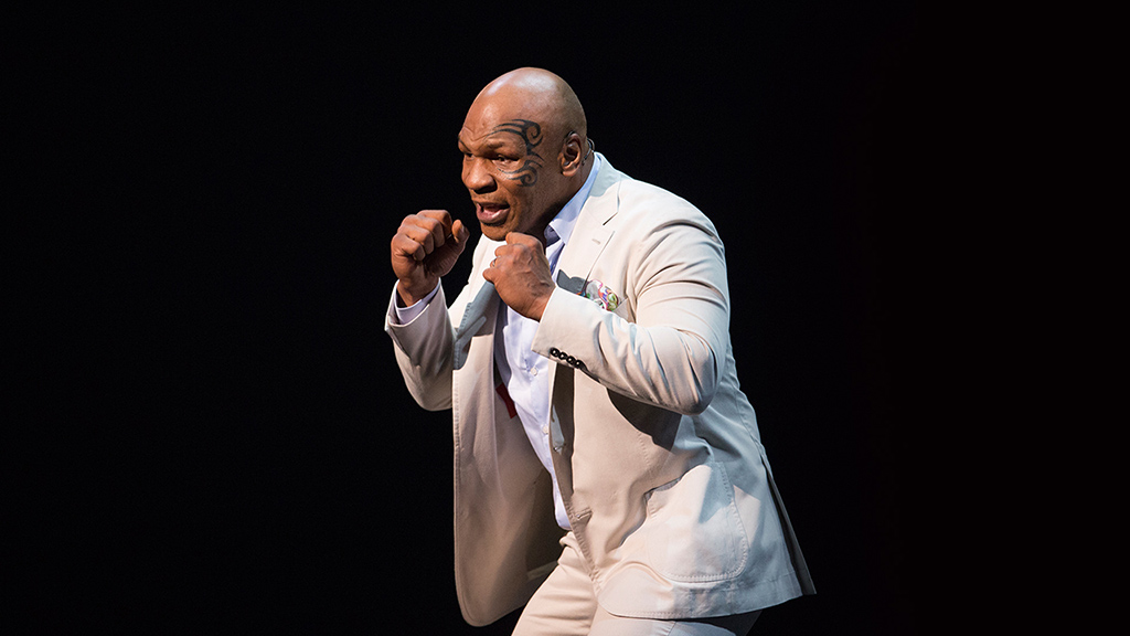 Mike Tyson insults Sylvester Stallone