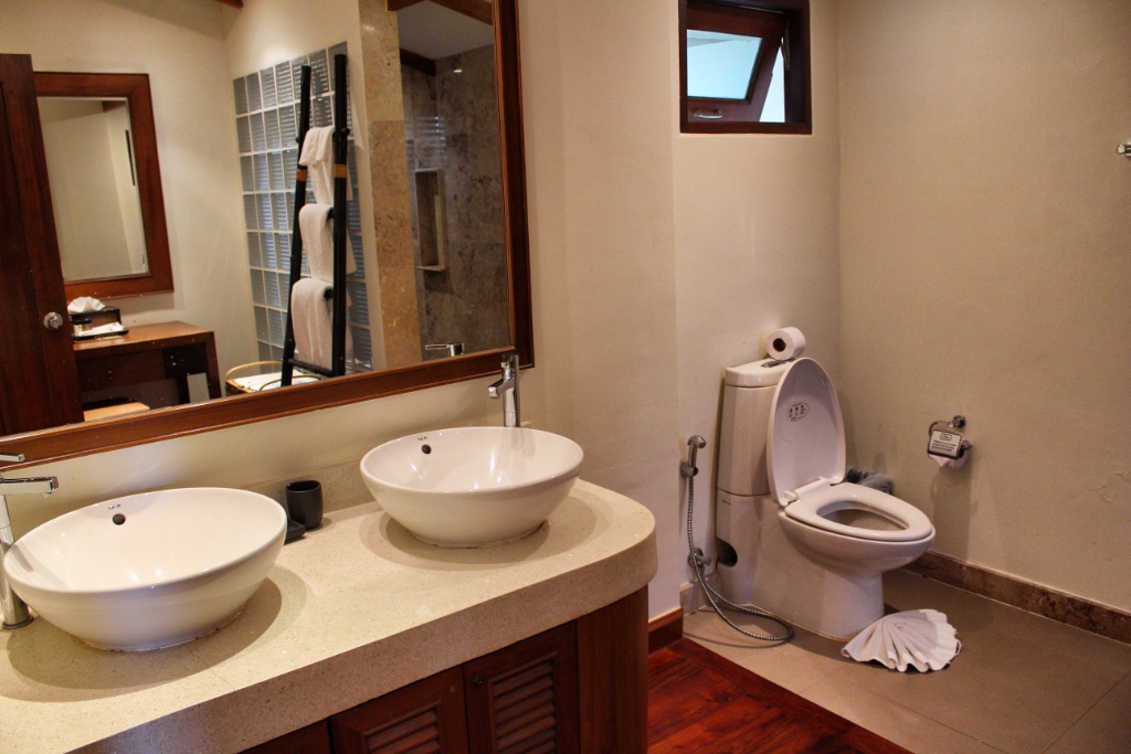 Attached bathroom to the room