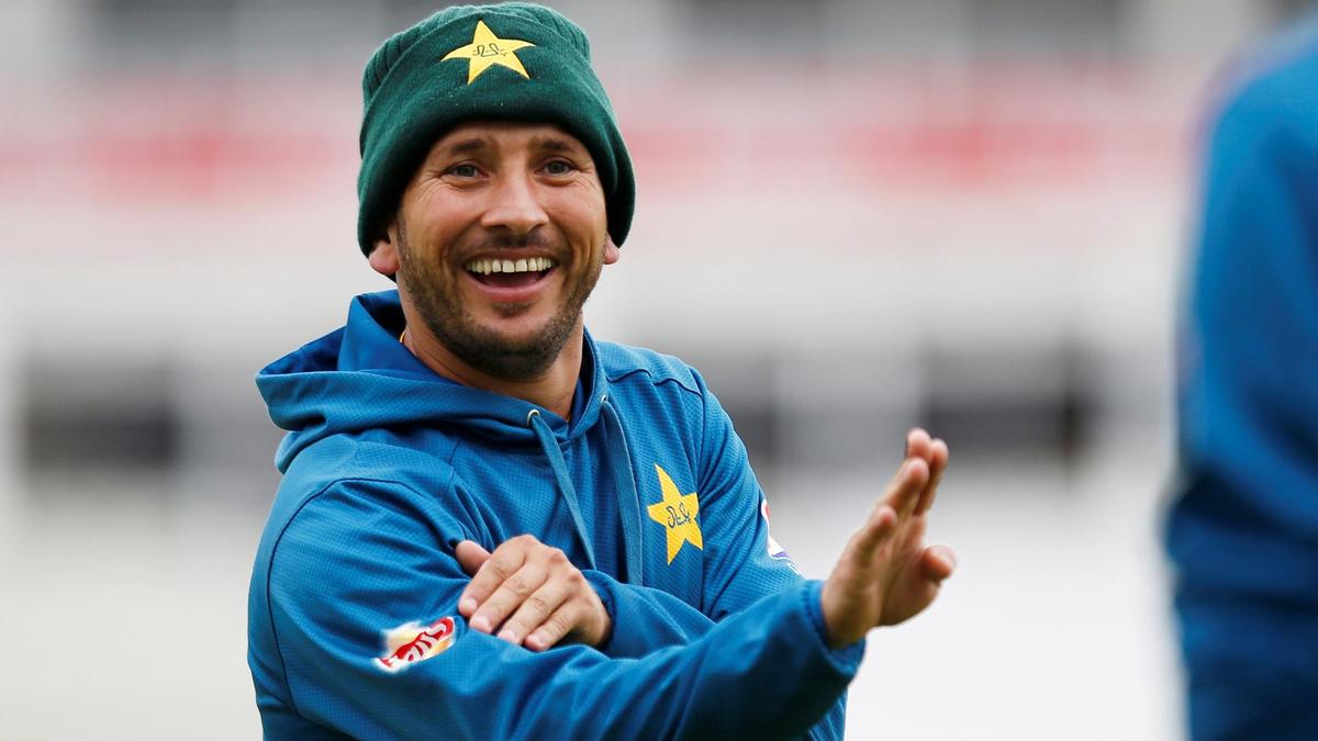 Yasir Shah, please retire from ODI Cricket